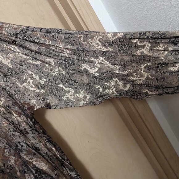 Men's L Thai Silk Toggle Shirt - Picture 3 of 5